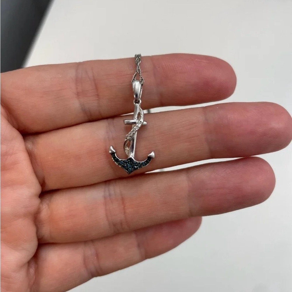 Anchor Necklace 1 1/15 ct tw blue diamonds sterling silver.